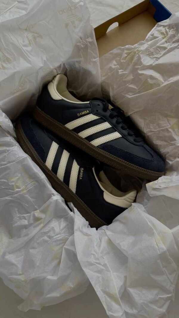 Adidas samba