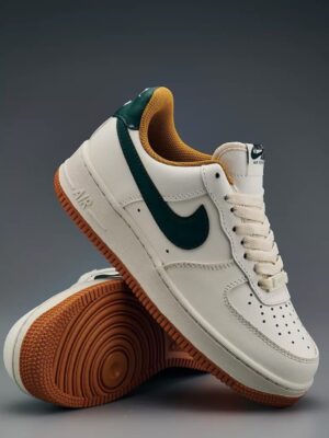 NIKE AIRFORCE HAMAWA