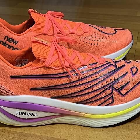 NEW BALANCE FUEL CELL