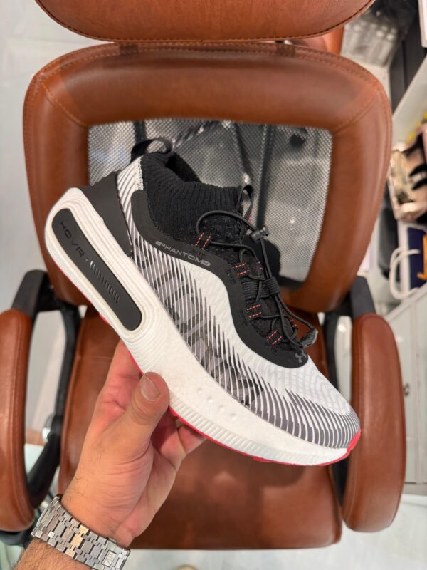 UNDERARMOUR HOVR PHANTOM