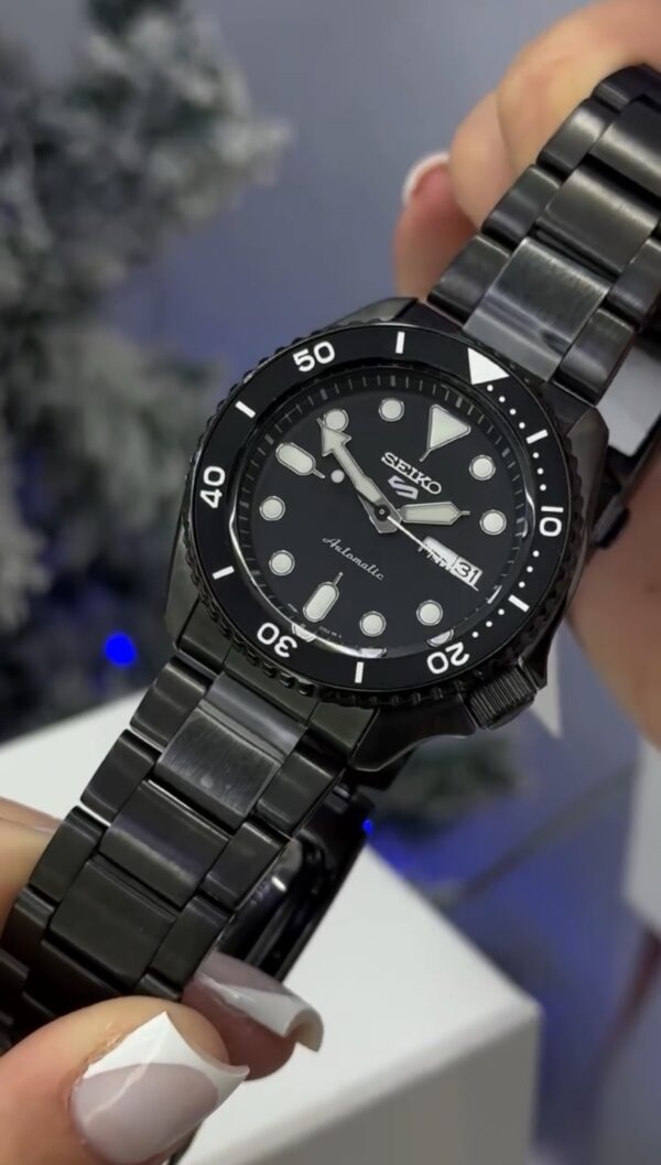Seiko 5
