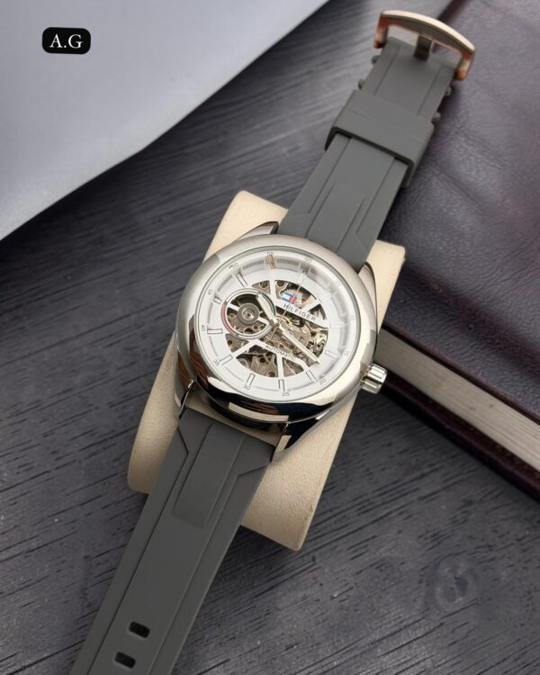 Tommy silicone strap
