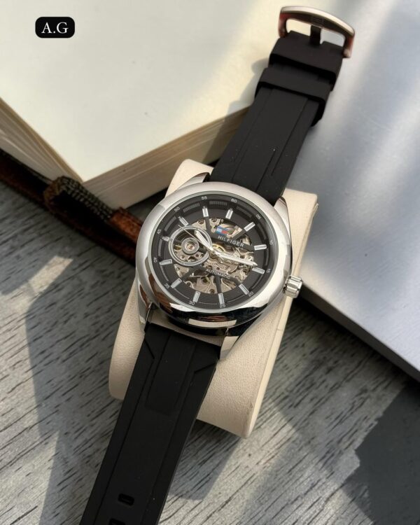 Tommy silicone strap