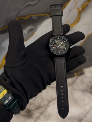 Tommy leather strap automatic