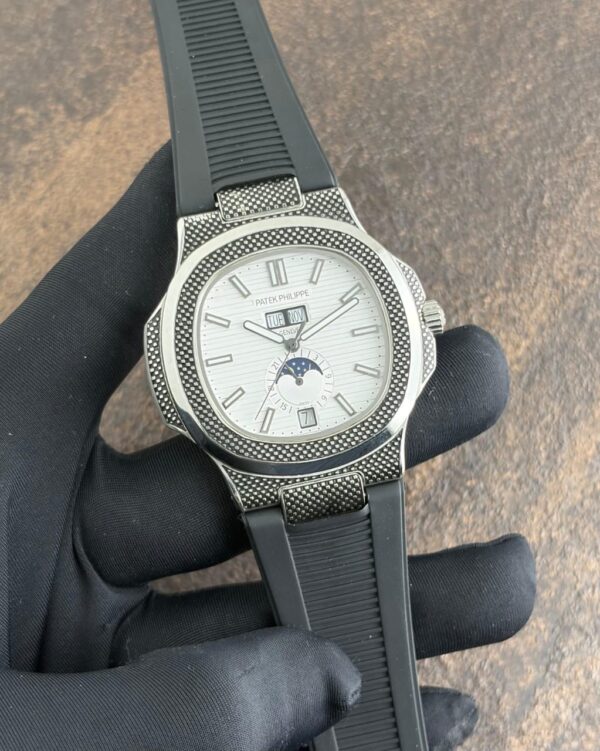 Patek philippe Nautilus chronograph 5980/1A Carvin edition