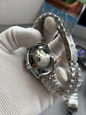 Seiko gmt back open(quartz)
