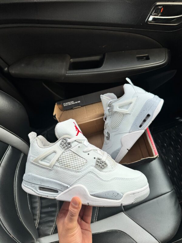 Jordan retro 4 oreo