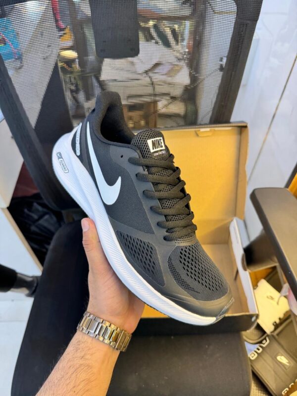Nike guide 10