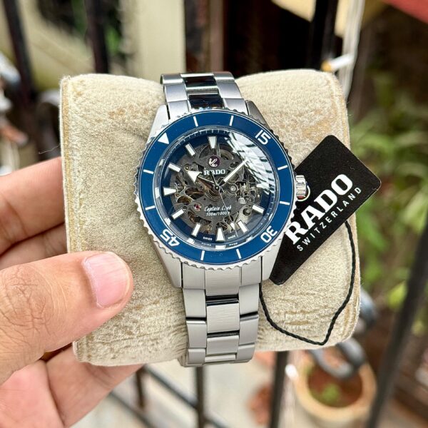 Rado captain cook