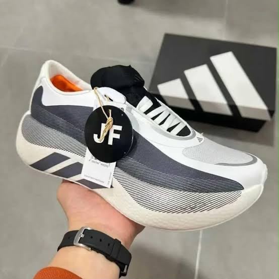 Adidas hyperboost