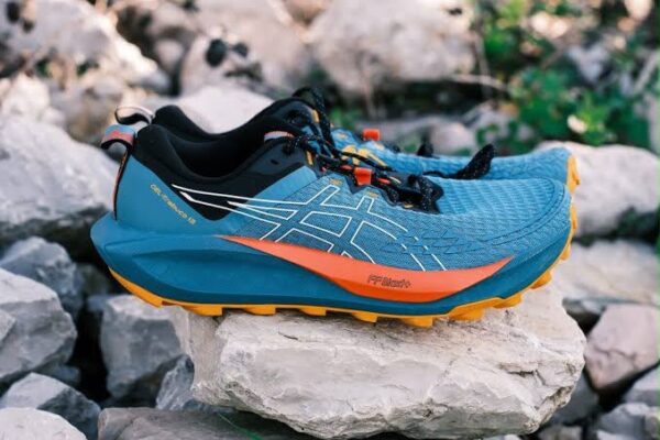 Asics trabuco max