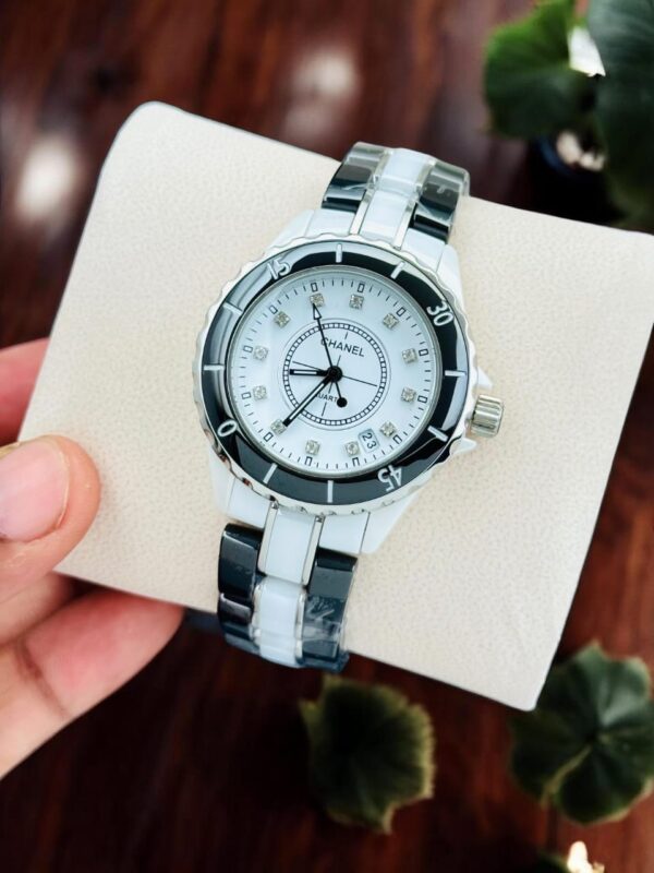 Chanel ceramic