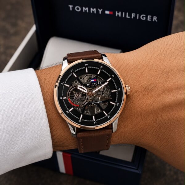 Tommy Hilfiger leather strap