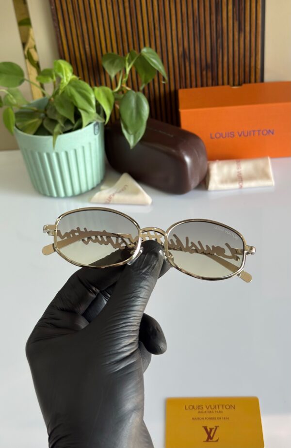 LV