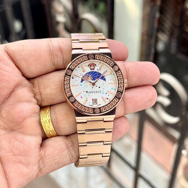 Versace greca
