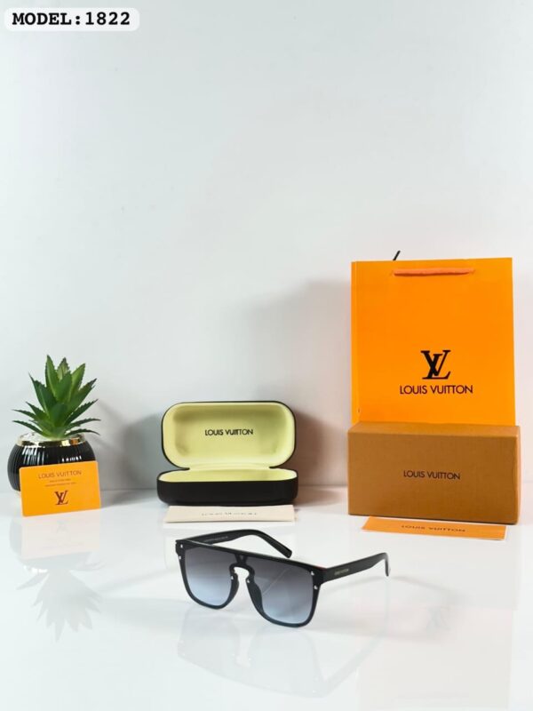 LV