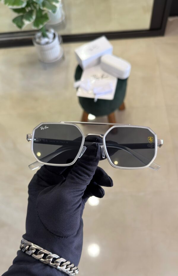 Rayban