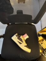 Airjordan 1 travis scott