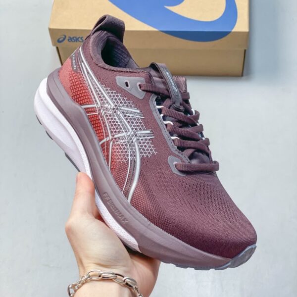 Asics Gel kayano 33