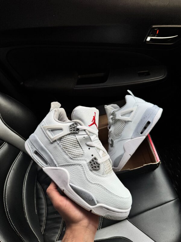 Jordan retro 4 oreo