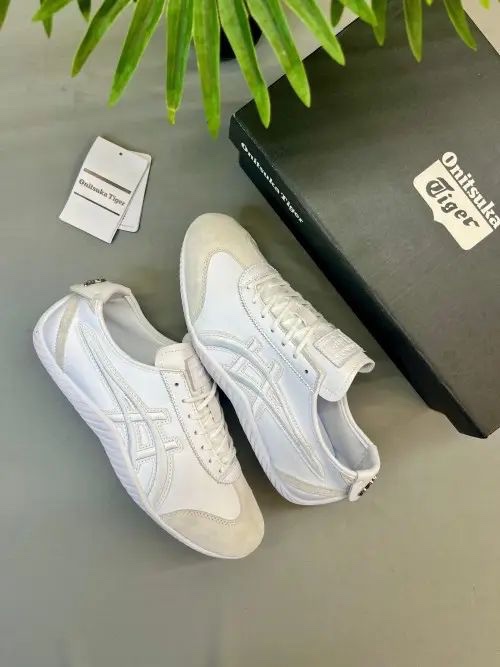 Onitsuka tiger sclaw