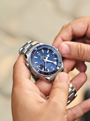 Omega sea master planet ocean