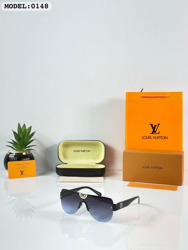 LV