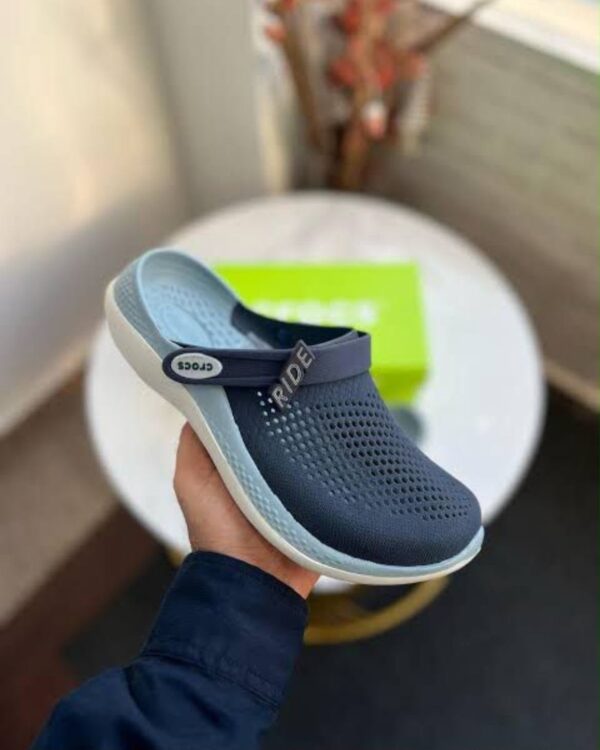 Crocs 360