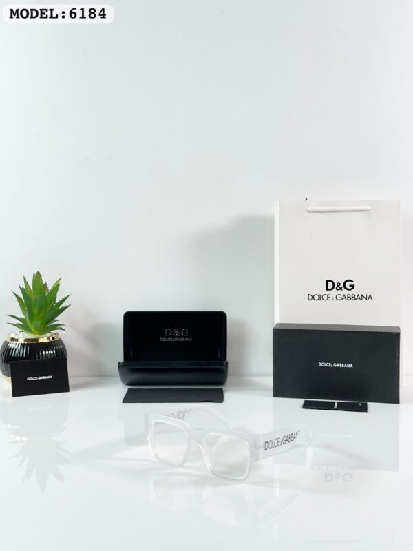 D&G