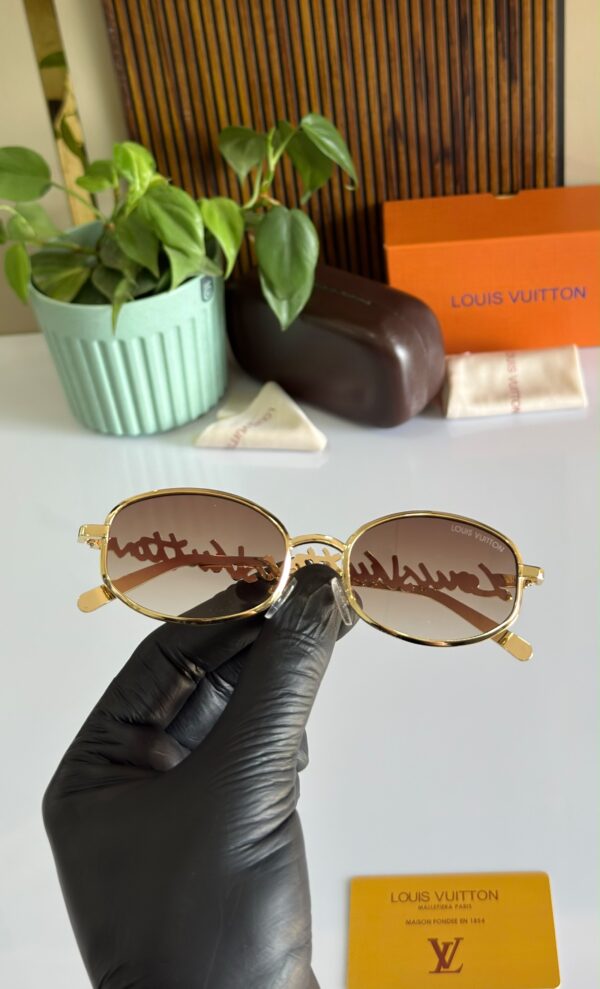 LV
