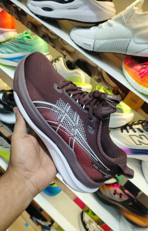 Asics Gel kayano 33