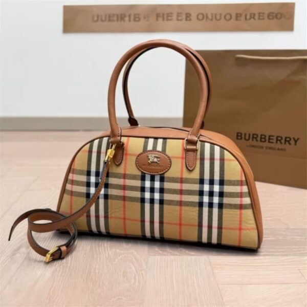 Burberry highlands bowling handbag