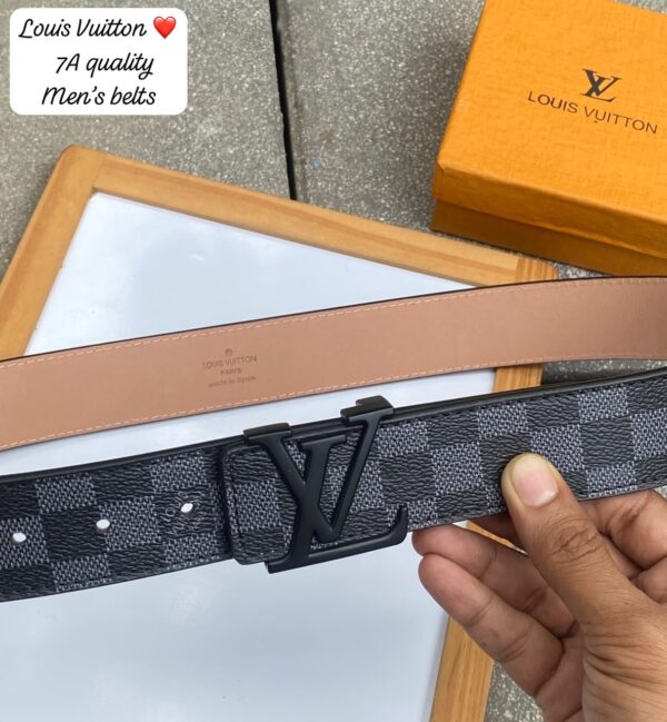 LV