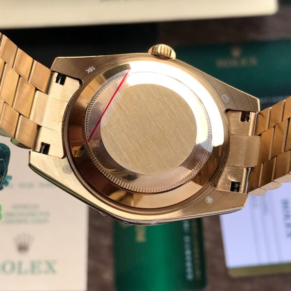 Rolex oyster
