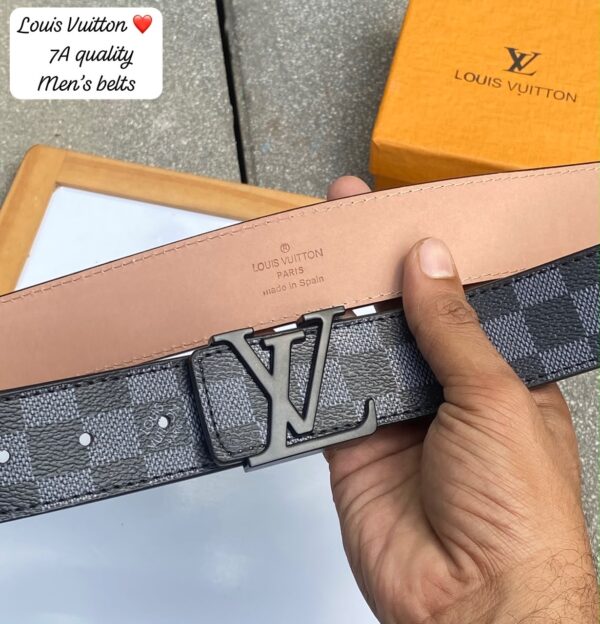 LV