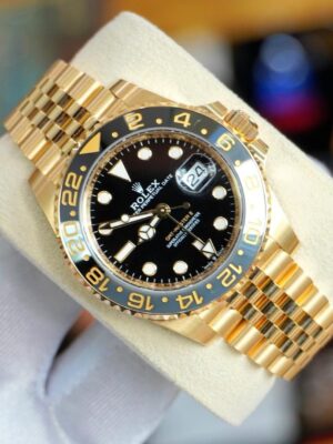 Rolex oyster
