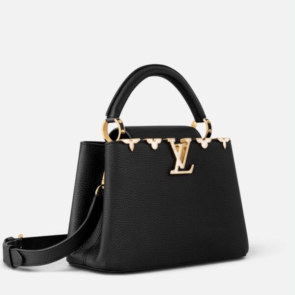 Louis vuitton capuciness BB Handbag