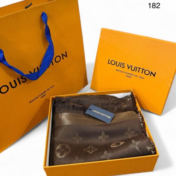 Louis vuitton so shine monogram shawl