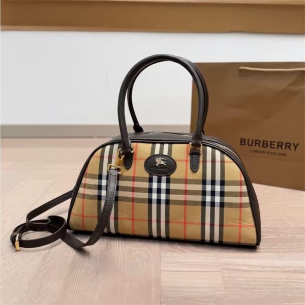 Burberry highlands bowling handbag