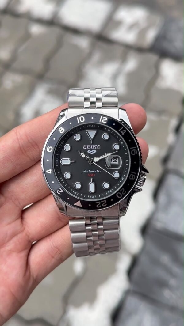 Seiko gmt 5
