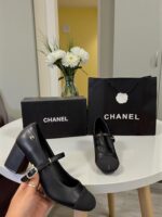 Chanel ballerinas