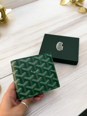 Goyard bi fold wallet