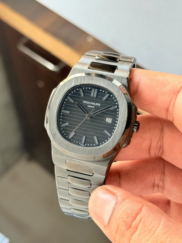 Patek philippe nautilus