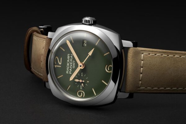 Luminor panerai Gmt